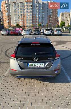 Хетчбек Nissan Leaf 2018 в Вінниці