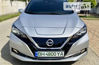 Хетчбек Nissan Leaf 2019 в Чорноморську