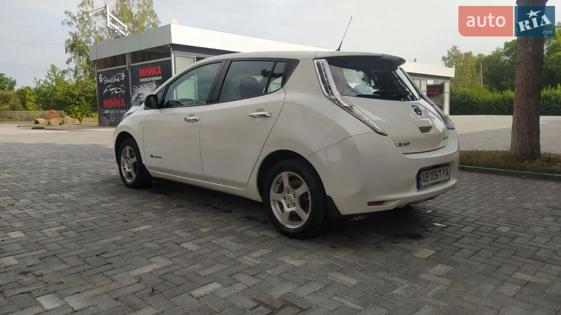 2016 Nissan Leaf - мініатюра 9