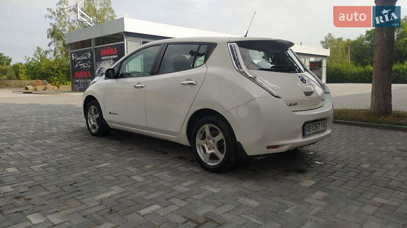 Хетчбек Nissan Leaf 2016 в Вінниці
