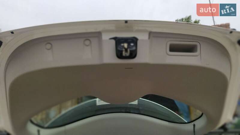 Хетчбек Nissan Leaf 2016 в Вінниці
