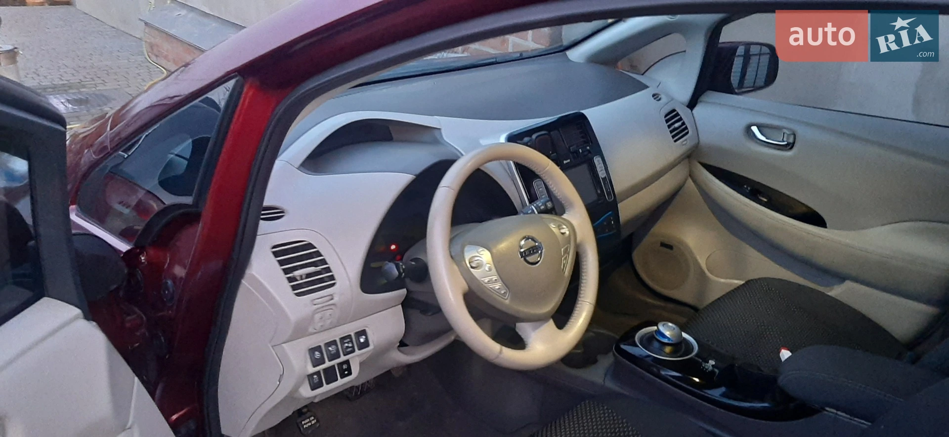 2017 Nissan Leaf - мініатюра 11