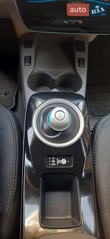 Хэтчбек Nissan Leaf 2017 в Харькове