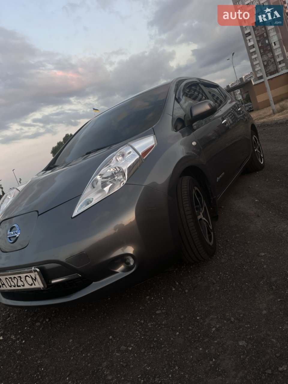 2017 Nissan Leaf - мініатюра 15