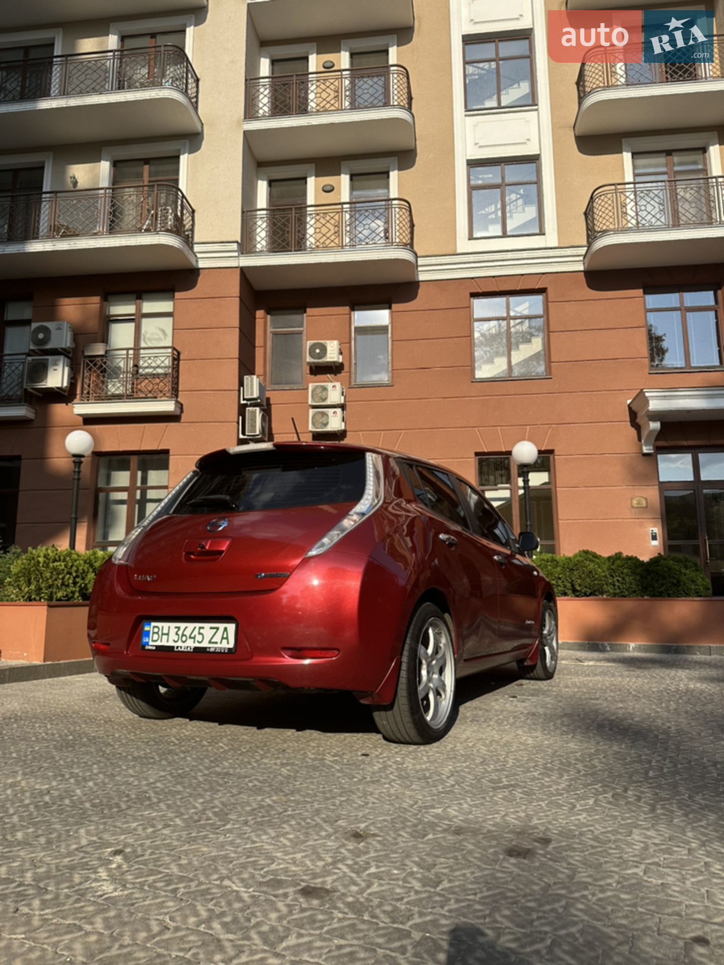 2015 Nissan Leaf - мініатюра 11