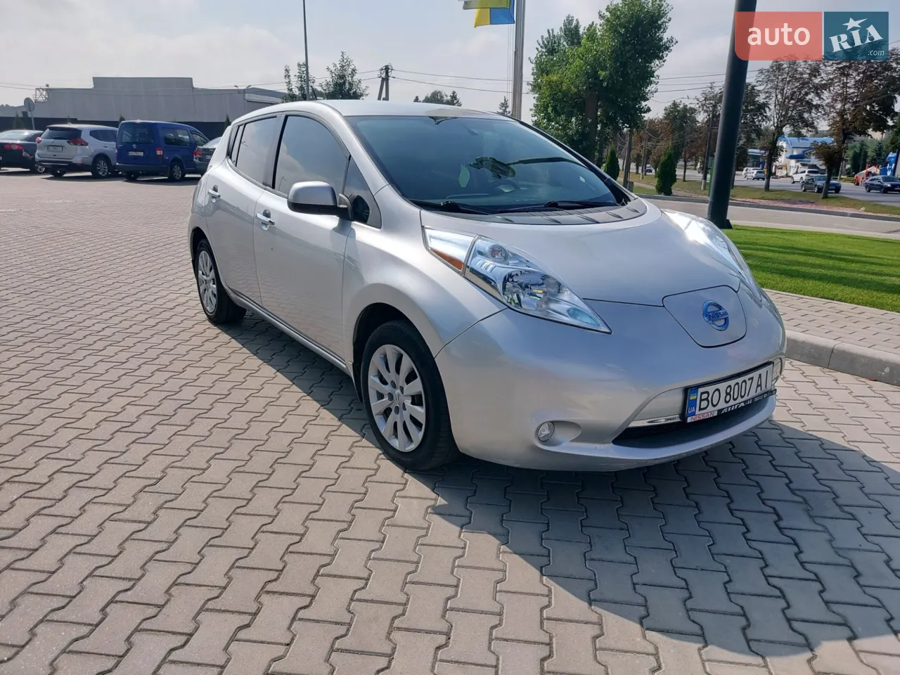 2014 Nissan Leaf - мініатюра 10
