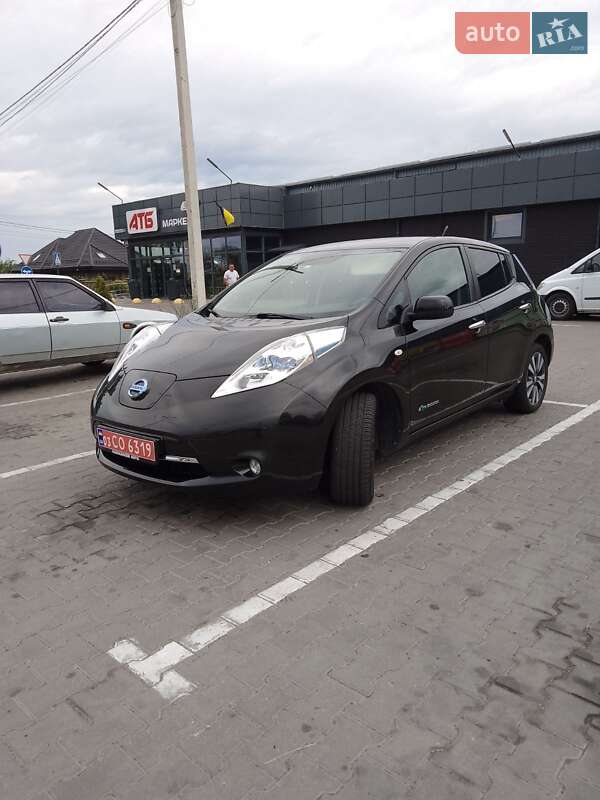Nissan Leaf 2014
