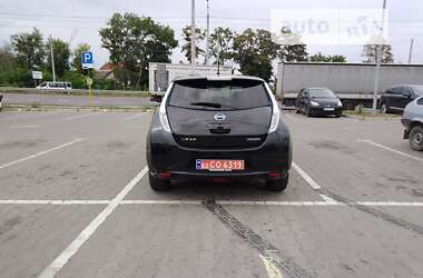 Хэтчбек Nissan Leaf 2014 в Ровно