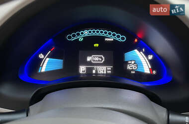 Хэтчбек Nissan Leaf 2014 в 