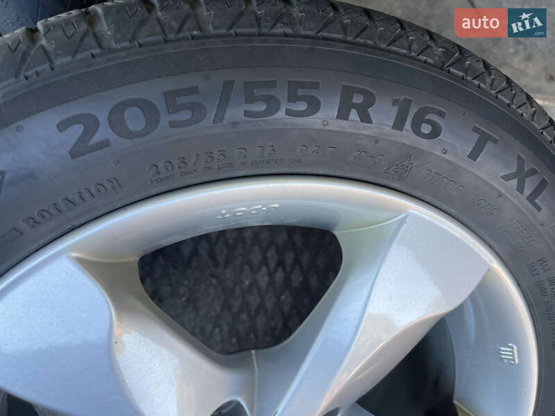 Хэтчбек Nissan Leaf 2019 в Одессе