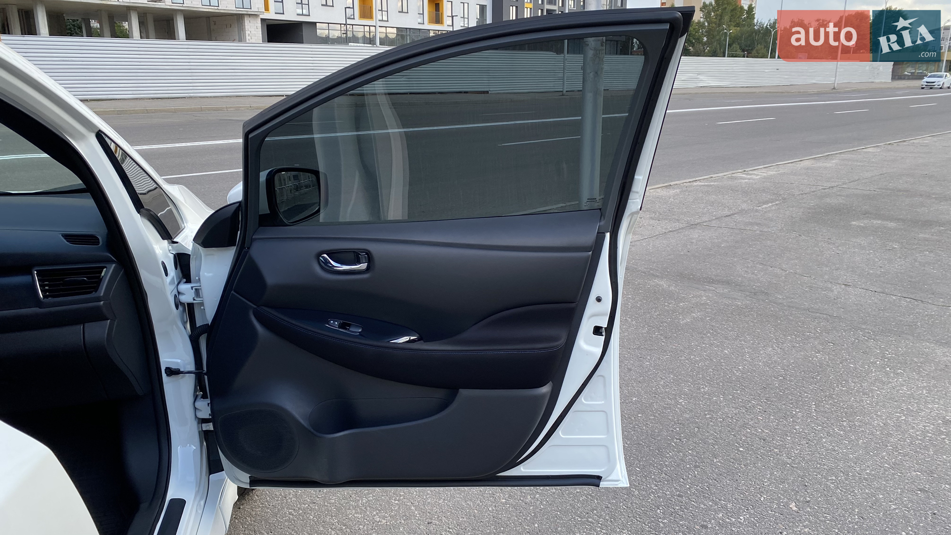 2018 Nissan Leaf - мініатюра 8