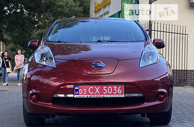 Хэтчбек Nissan Leaf 2014 в Николаеве