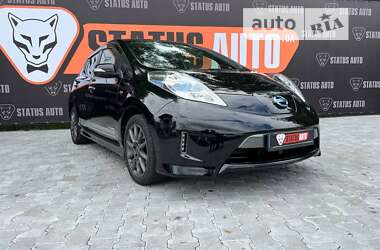 Хэтчбек Nissan Leaf 2015 в Хмельницком