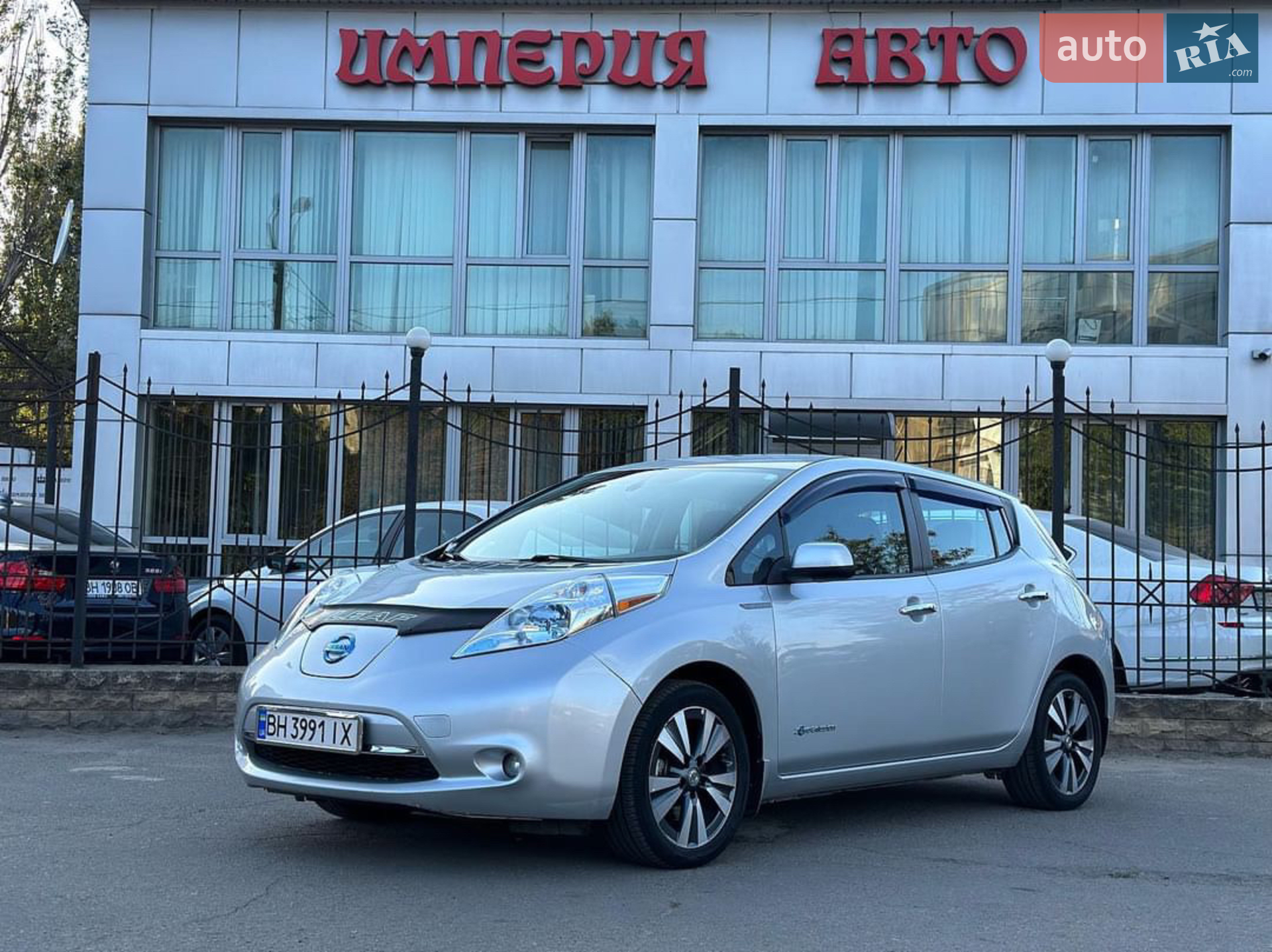 2015 Nissan Leaf - мініатюра 2