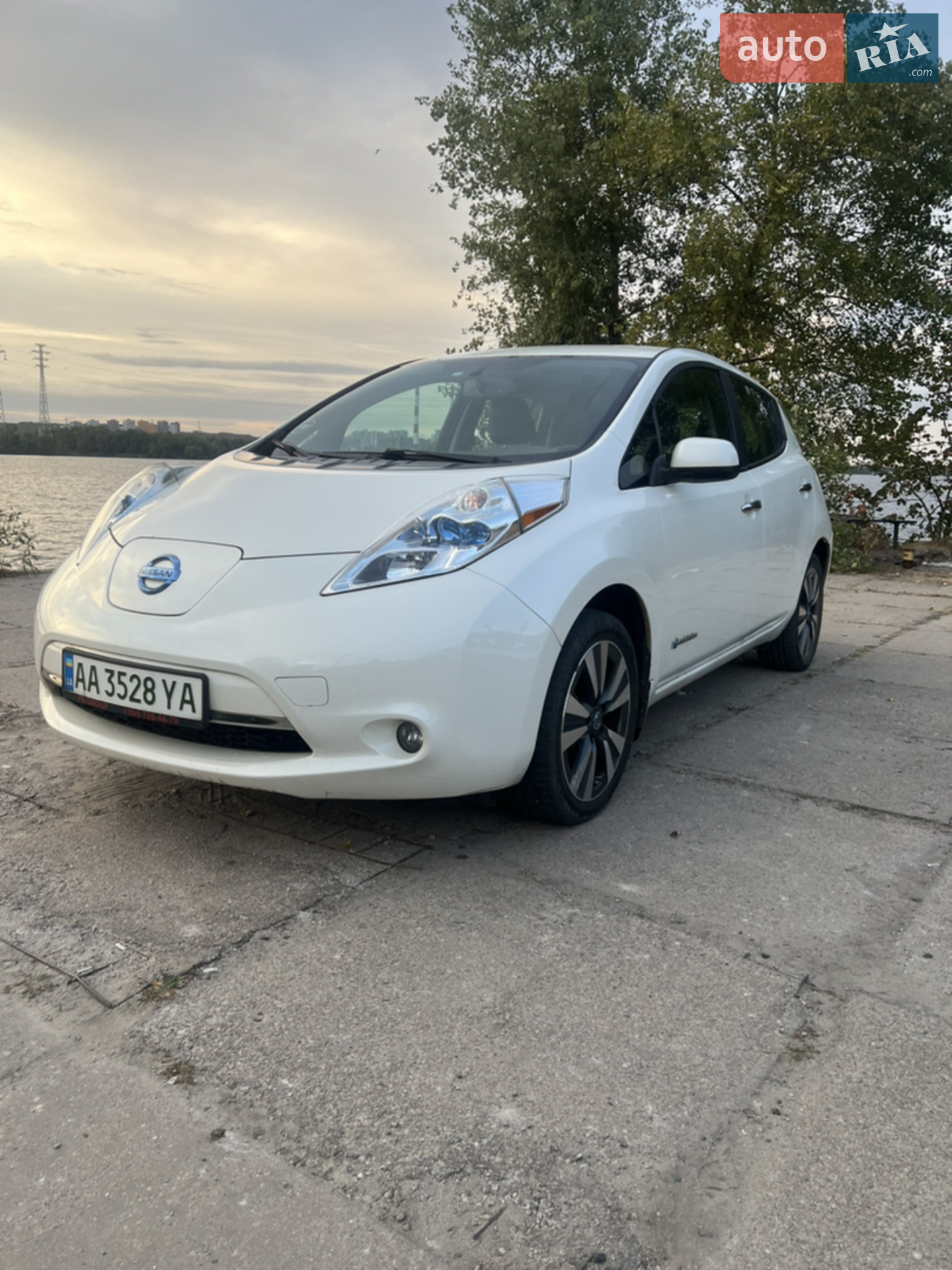 2013 Nissan Leaf - мініатюра 37