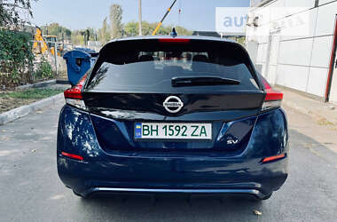 Хетчбек Nissan Leaf 2021 в Одесі