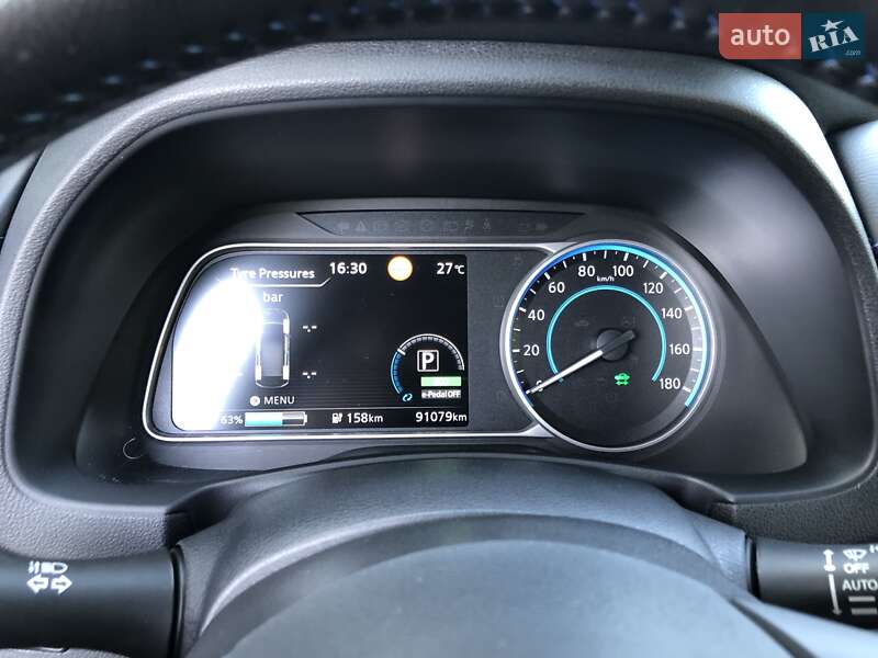 Хэтчбек Nissan Leaf 2018 в Черновцах