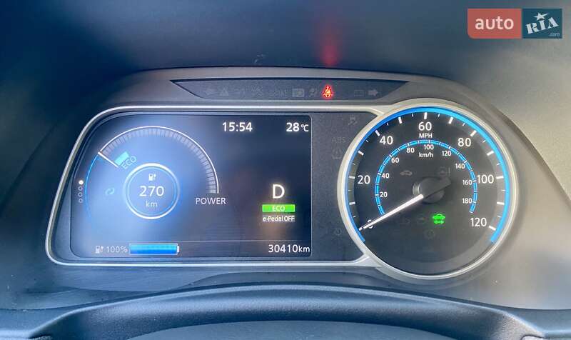 Хэтчбек Nissan Leaf 2019 в Черноморске