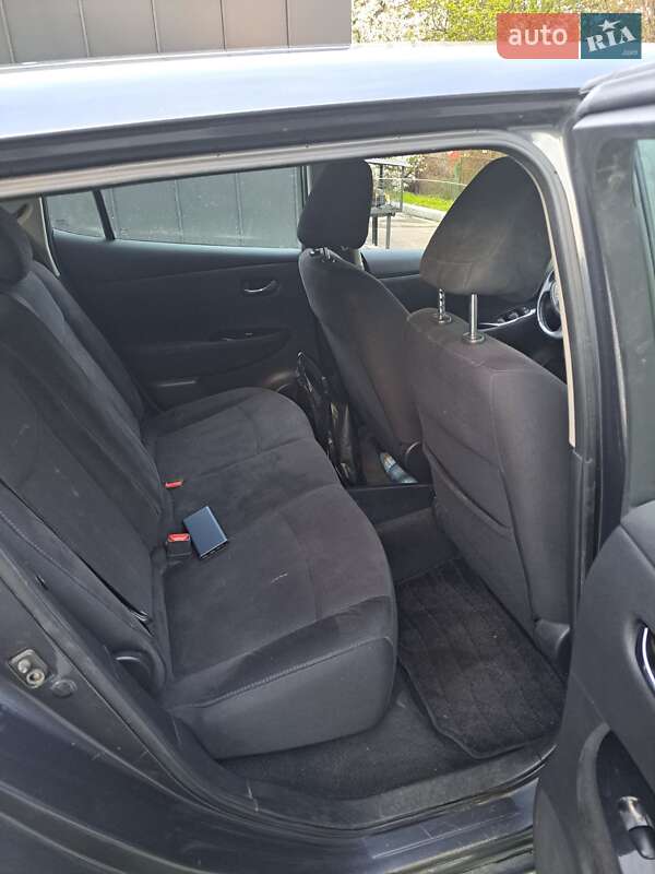 Хэтчбек Nissan Leaf 2013 в Тернополе