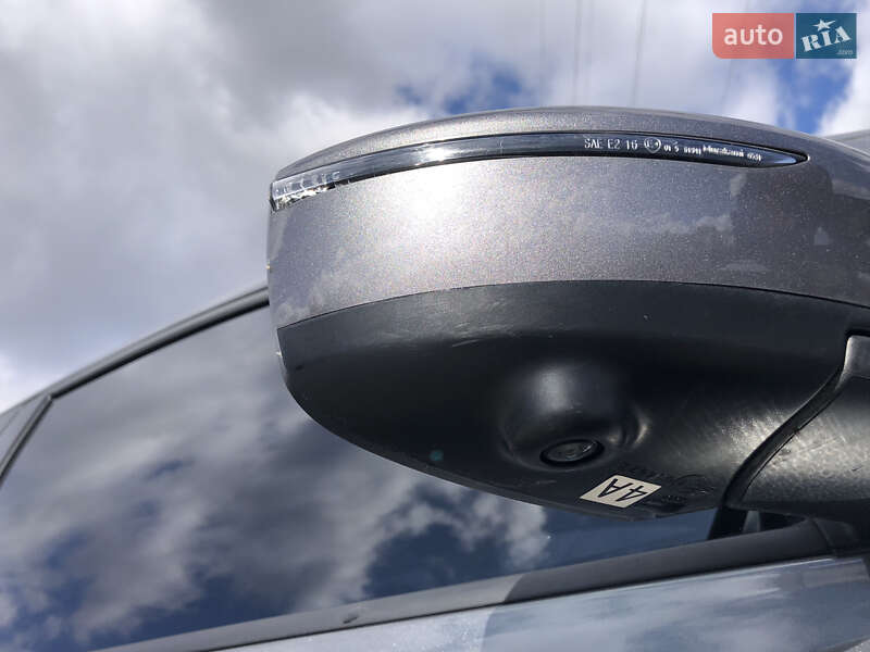 Хэтчбек Nissan Leaf 2018 в Полтаве