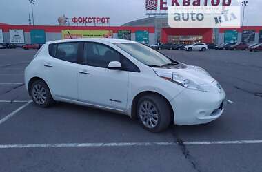 Хетчбек Nissan Leaf 2014 в Рівному