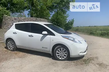 Nissan Leaf 2015