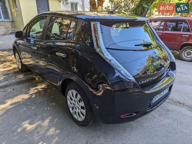 Хетчбек Nissan Leaf 2015 в Одесі фото 7 Хетчбек Nissan Leaf 2015 в Одесі