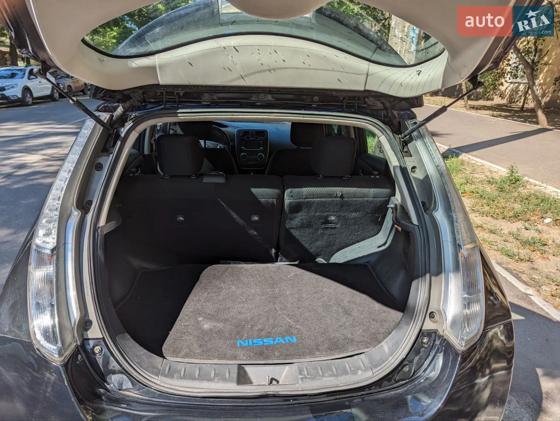 2015 Nissan Leaf - мініатюра 13