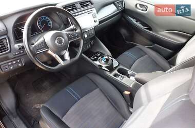 Хэтчбек Nissan Leaf 2018 в Львове