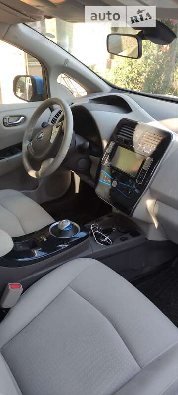 Хетчбек Nissan Leaf 2011 в Одесі