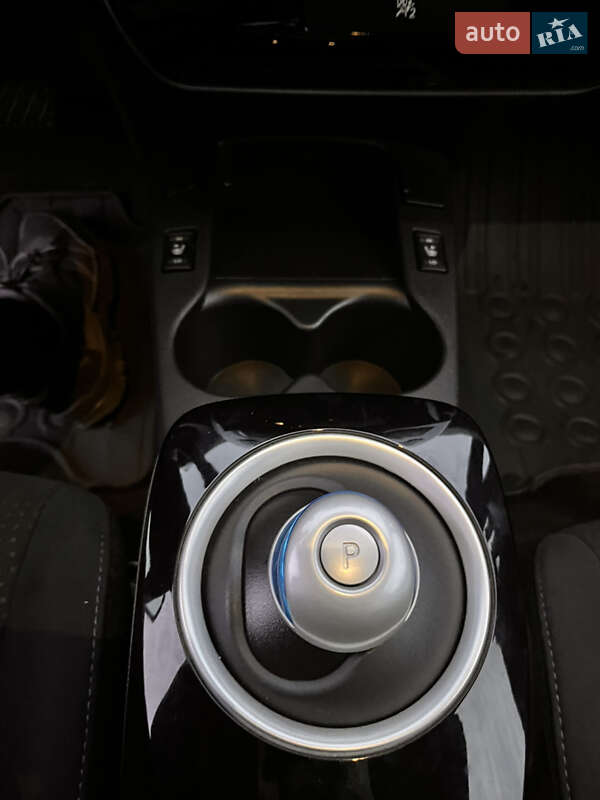 Хетчбек Nissan Leaf 2016 в Костопілі