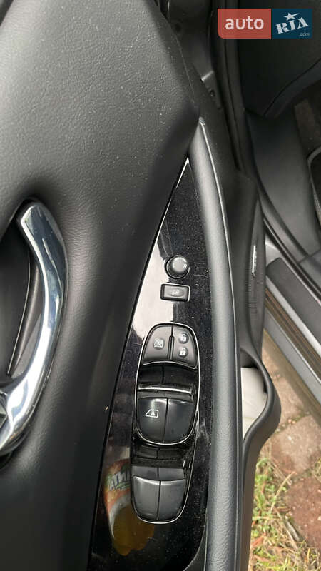 Хетчбек Nissan Leaf 2018 в Львові