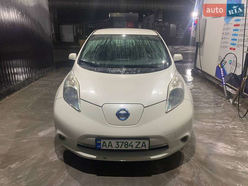 Nissan Leaf 2013