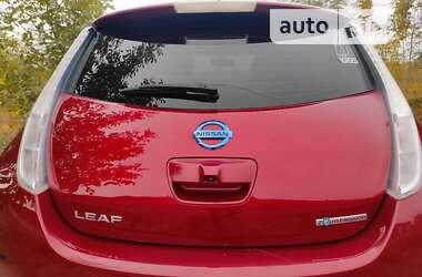 Хэтчбек Nissan Leaf 2013 в Кривом Роге