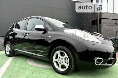 Хэтчбек Nissan Leaf 2013 в Луцке