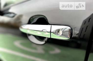 Хэтчбек Nissan Leaf 2013 в Луцке