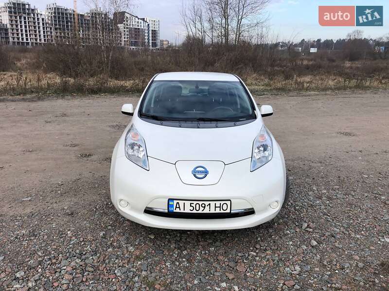 Nissan Leaf 2014