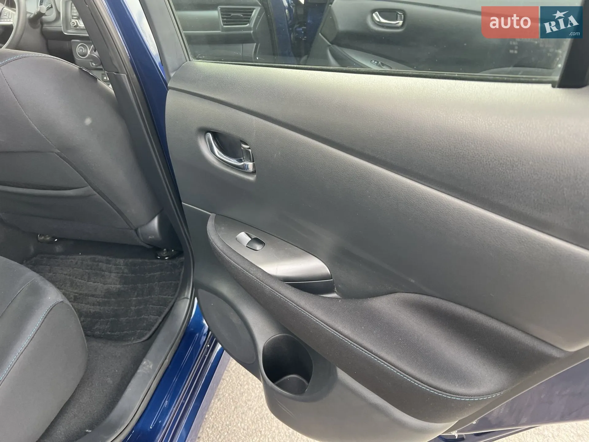 2019 Nissan Leaf - мініатюра 10