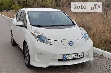 Хэтчбек Nissan Leaf 2016 в Черноморске