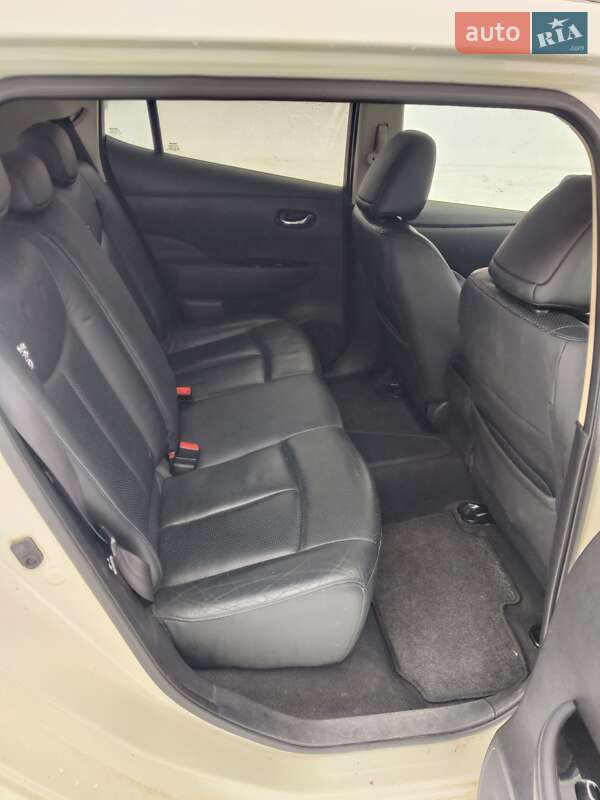 Хетчбек Nissan Leaf 2014 в Тернополі фото 6 Хетчбек Nissan Leaf 2014 в Тернополі
