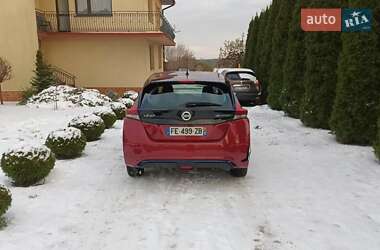 Хэтчбек Nissan Leaf 2019 в 