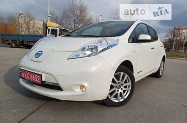 Хэтчбек Nissan Leaf 2016 в Запорожье