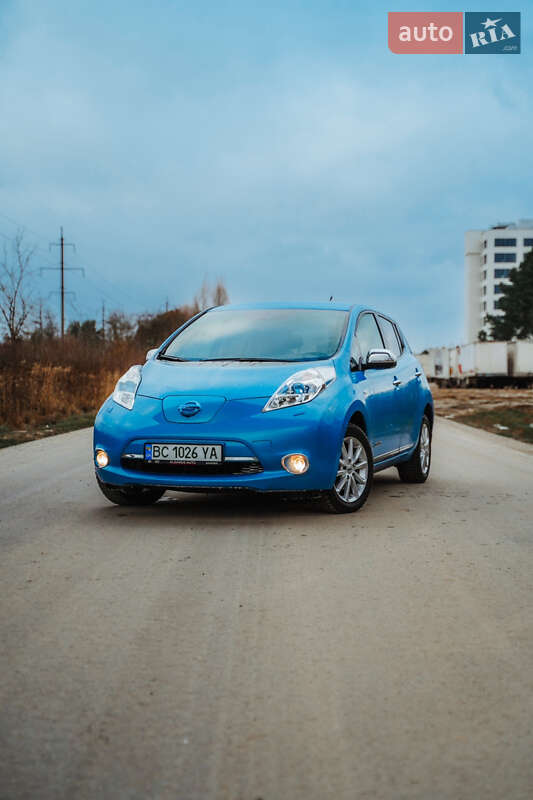 Хэтчбек Nissan Leaf 2013 в Львове фото 4 Хэтчбек Nissan Leaf 2013 в Львове