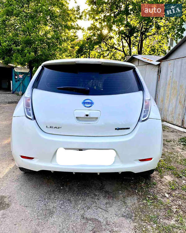 Хэтчбек Nissan Leaf 2016 в Львове фото 5 Хэтчбек Nissan Leaf 2016 в Львове