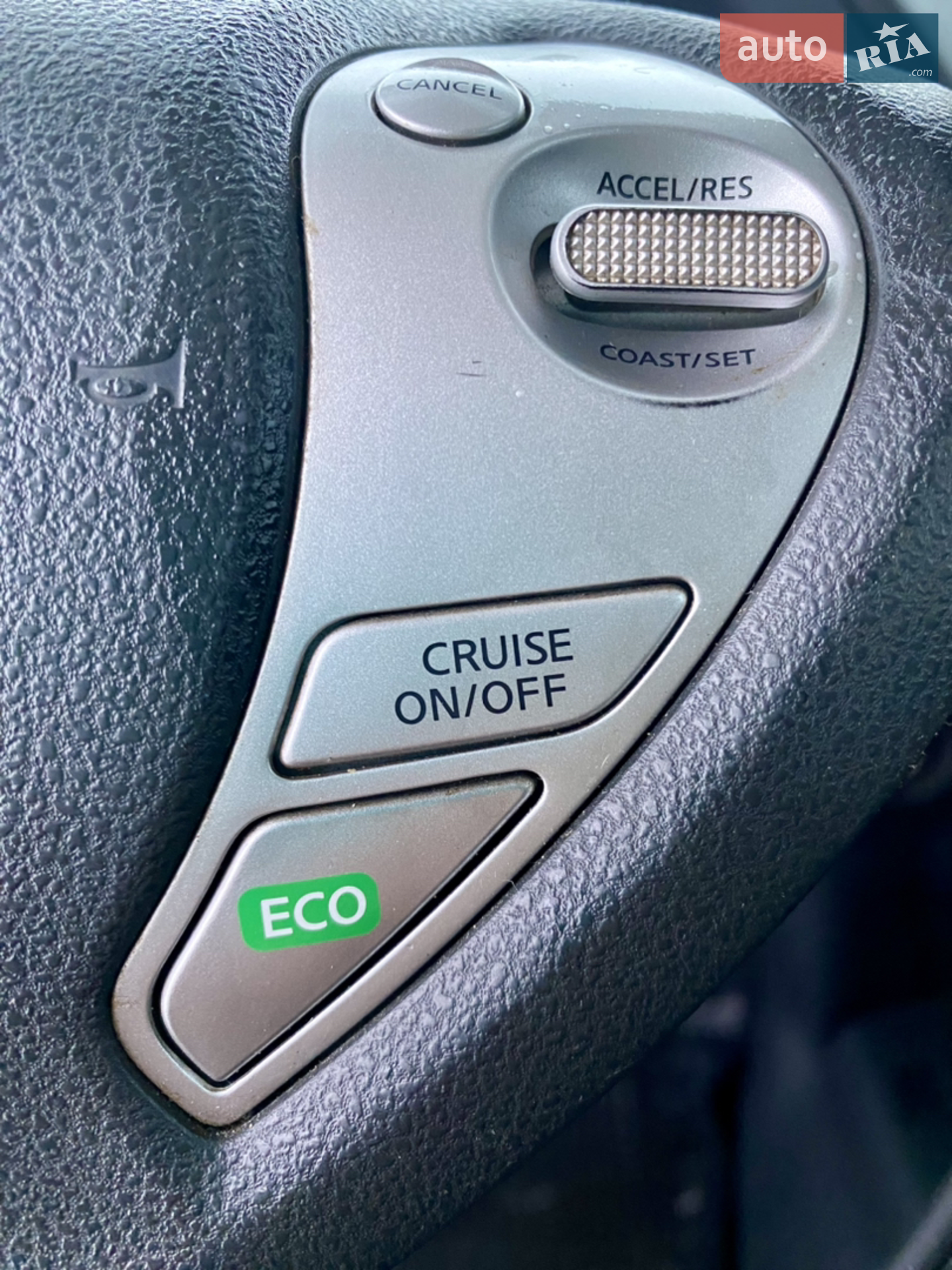 2015 Nissan Leaf - мініатюра 14