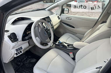 Хэтчбек Nissan Leaf 2012 в Ровно