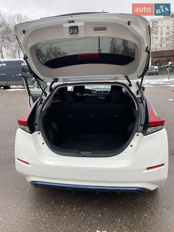 Хэтчбек Nissan Leaf 2021 в Харькове