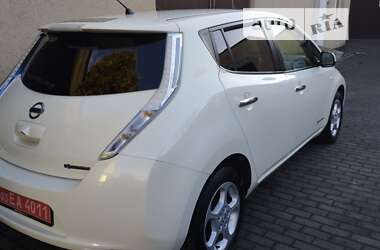 Хэтчбек Nissan Leaf 2012 в Владимир-Волынском