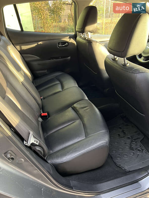 Хэтчбек Nissan Leaf 2013 в Житомире