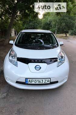 Хетчбек Nissan Leaf 2015 в Запоріжжі